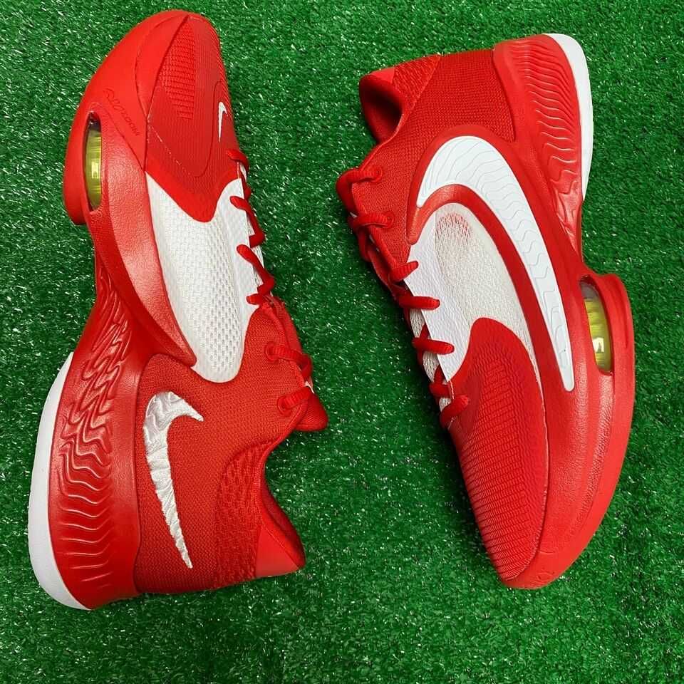 Баскетбольні кросівки Nike Freak 4 "University Red". Оригінал, 45р