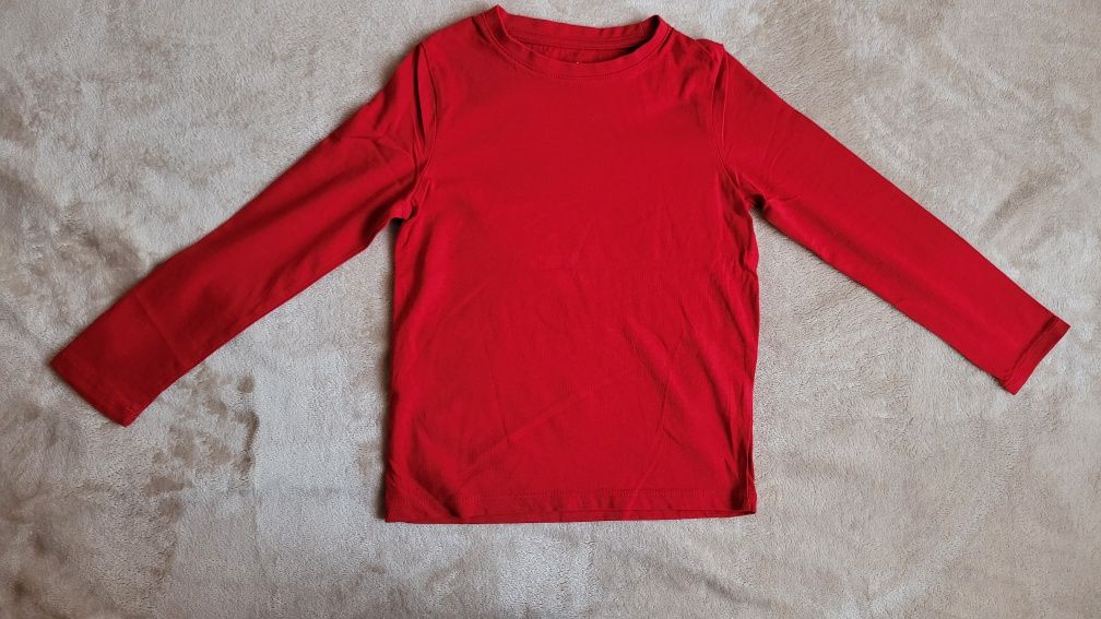 116 C&A czerwona chłopięca koszulka bluzka długi rękaw gładka
