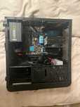 AMD Ryzen, grafika MSI 760, 650W CORSAIR, klawiatura SPC Gear kolor