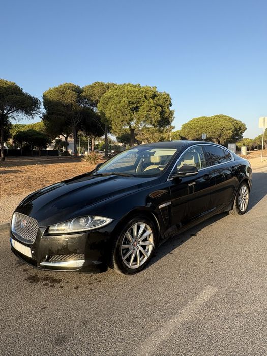 Jaguar XF Sedan 2.2 D