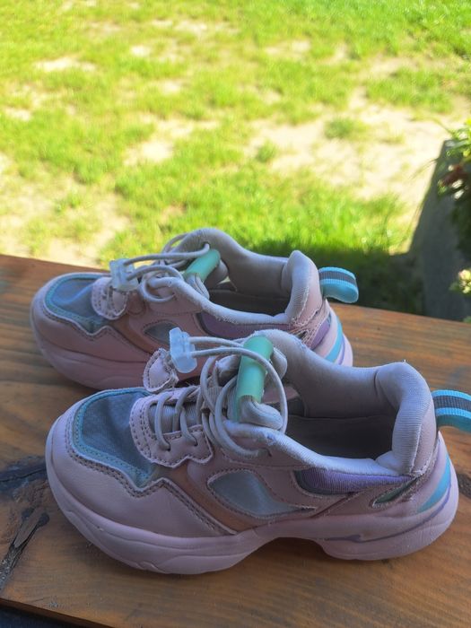 Buty sneakersy rozmiar 29 Reserved
