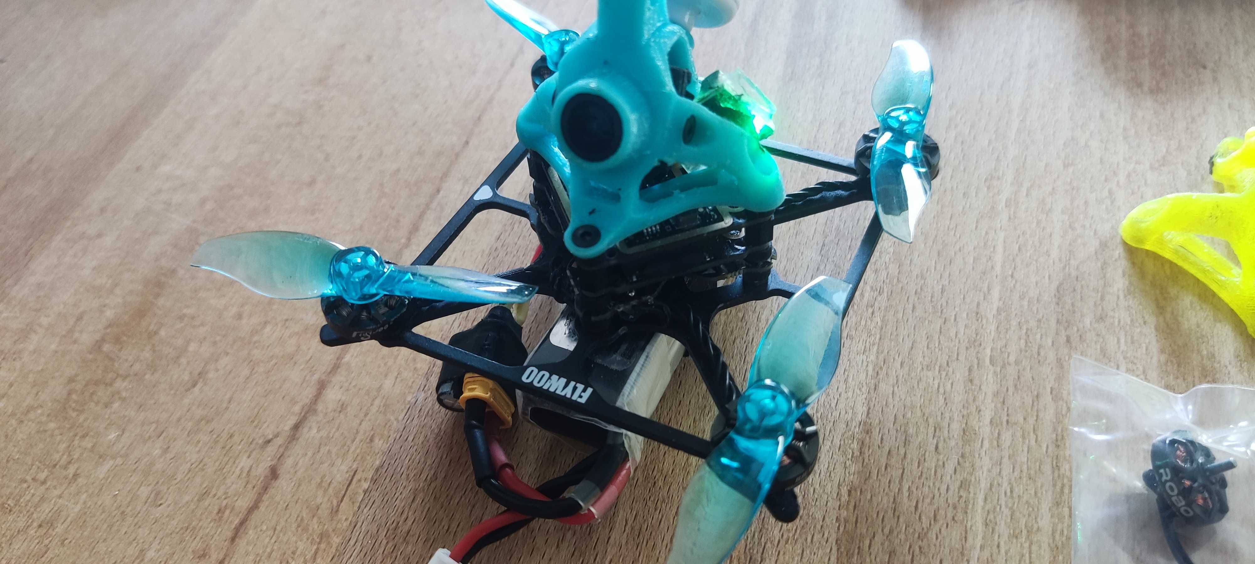 Dron FPV - Flywoo firefly nano baby20 2" 2S NEBULA PRO nano 2x bateria