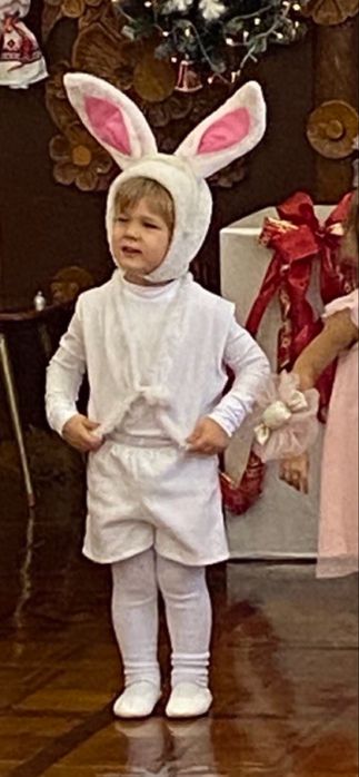 Костюми мухомор, білочка, заяць, хеллоуин на хлопчика прокат