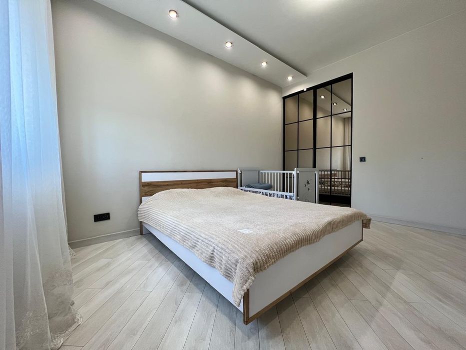 Здається 2 кімн. Кв. ЖК GAZDA