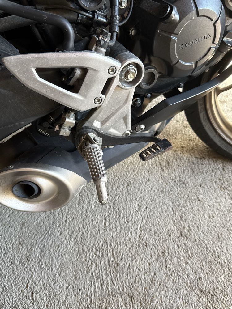 Honda CB125R Acidentada