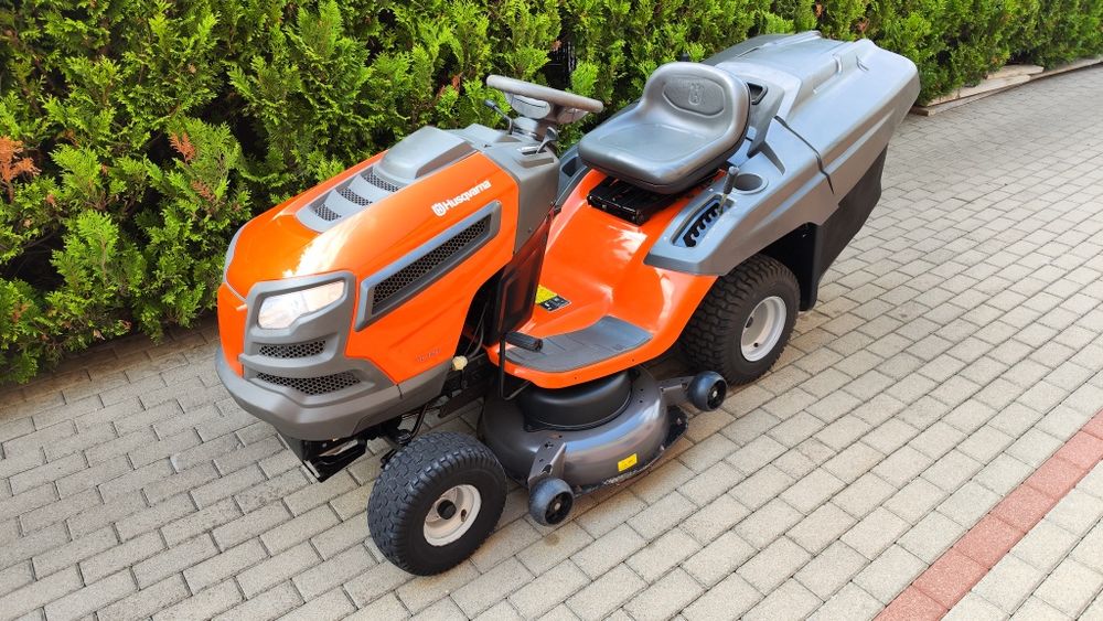 Traktorek kosiarka Husqvarna TC142T V2 hydro 2018r. 260 h!