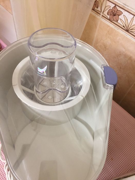 Новая электросоковыжималка соковыжималка SEVERIN Juicy 300 - Германия