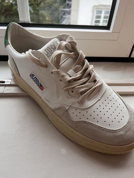 Sapatilhas AUTRY tamanho 44