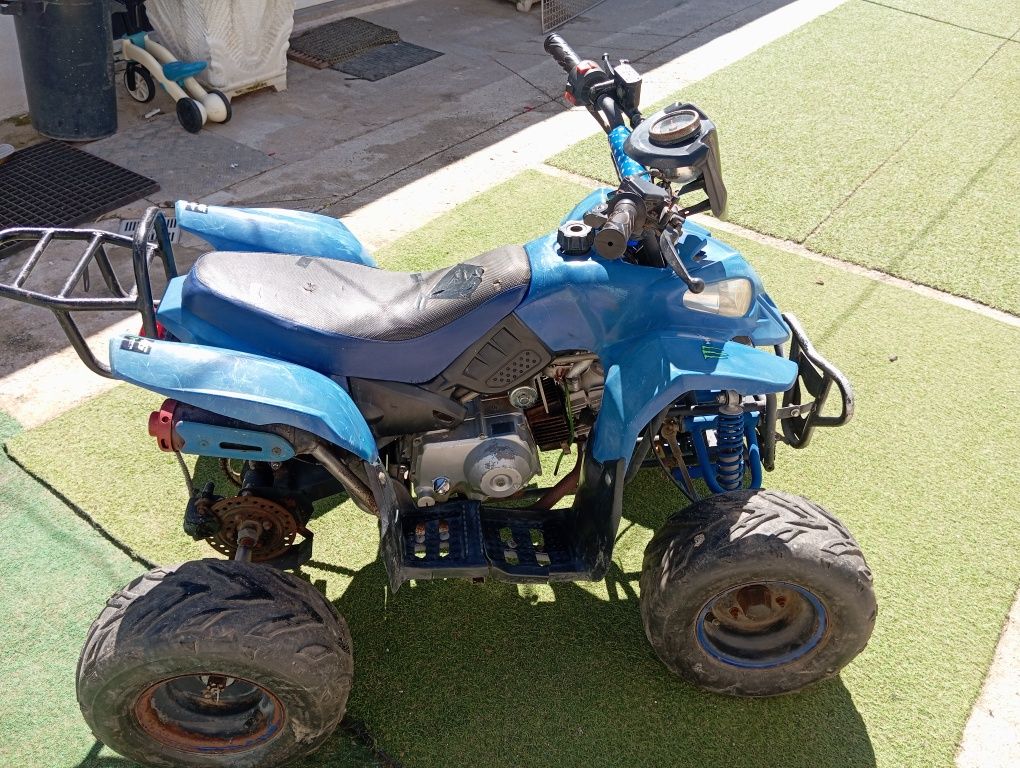 Moto 4 criança 110