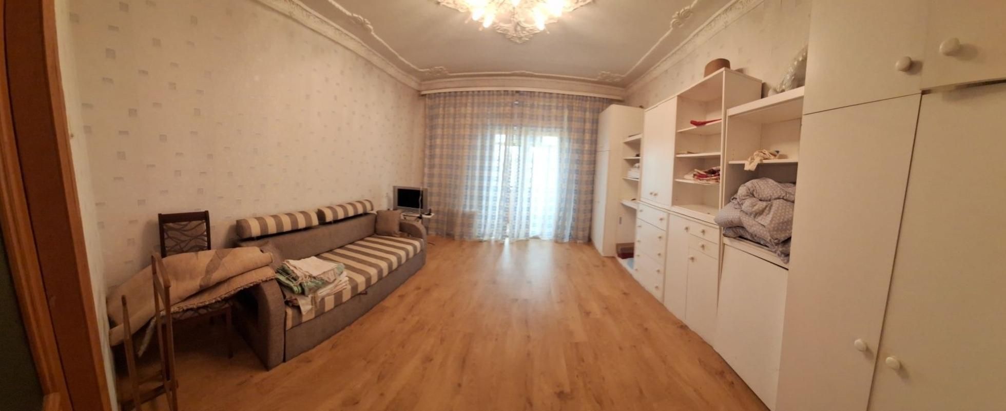 Срочно продам 3к кв Днепр Центр