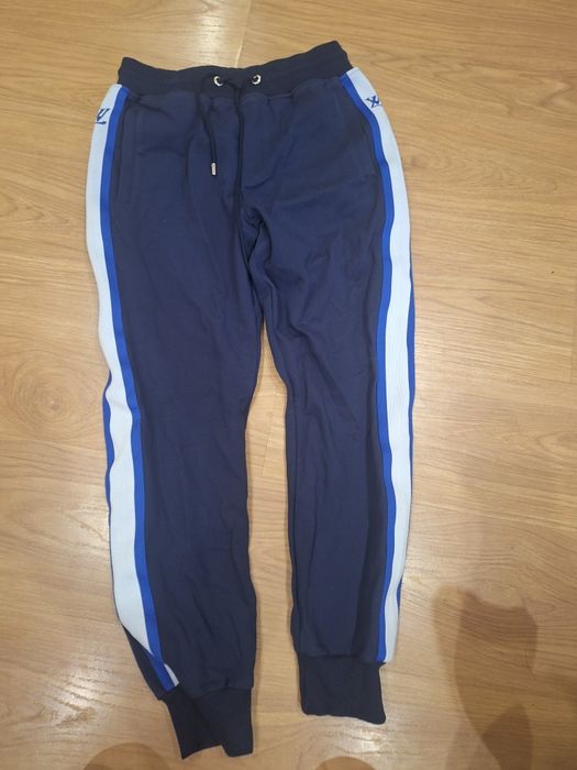 Dres louis vuitton komplet