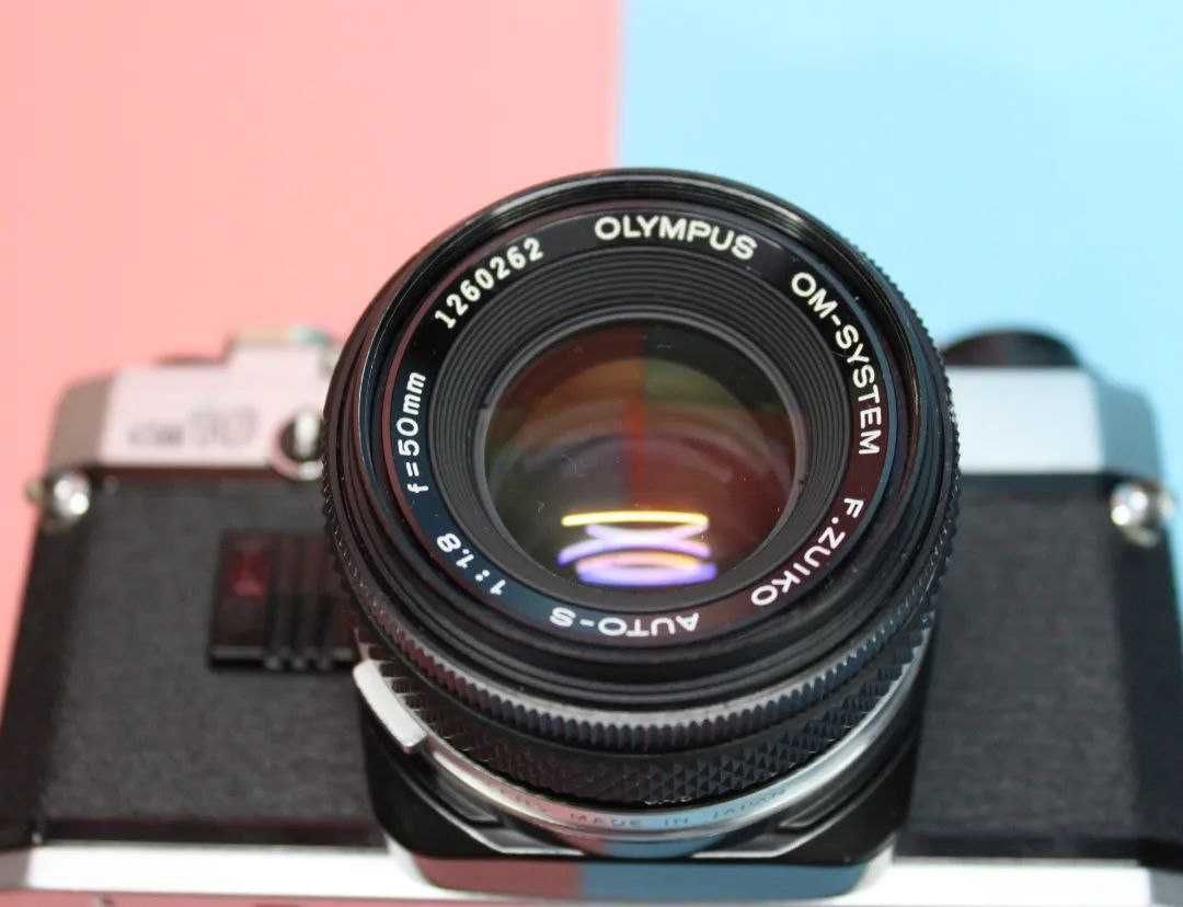 Фотоаппарат Olympus OM 10 + объектив Olympus Zuiko 50mm f/ 1.8