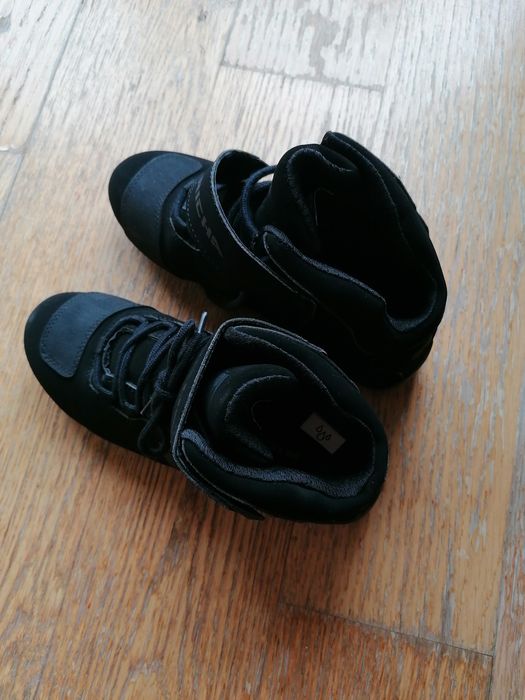 Botas novas para mota