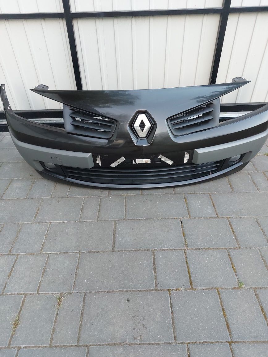 Zderzak przód przedni renault megane  cc cabrio kod NV676 rok 07