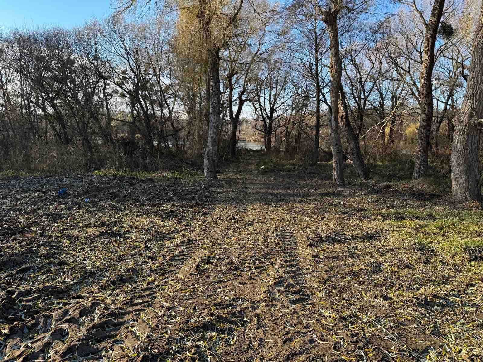 Продаж з/д під житлову забудову на вул. Зарічна