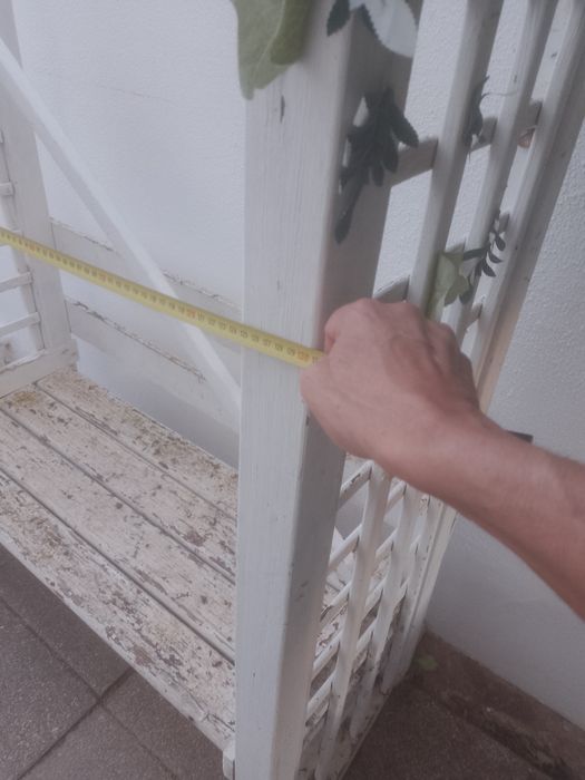 Banco de madeira pra jardim (urgente)