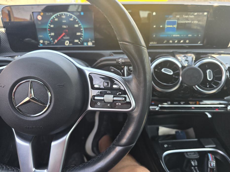 Mercedes CLA 200