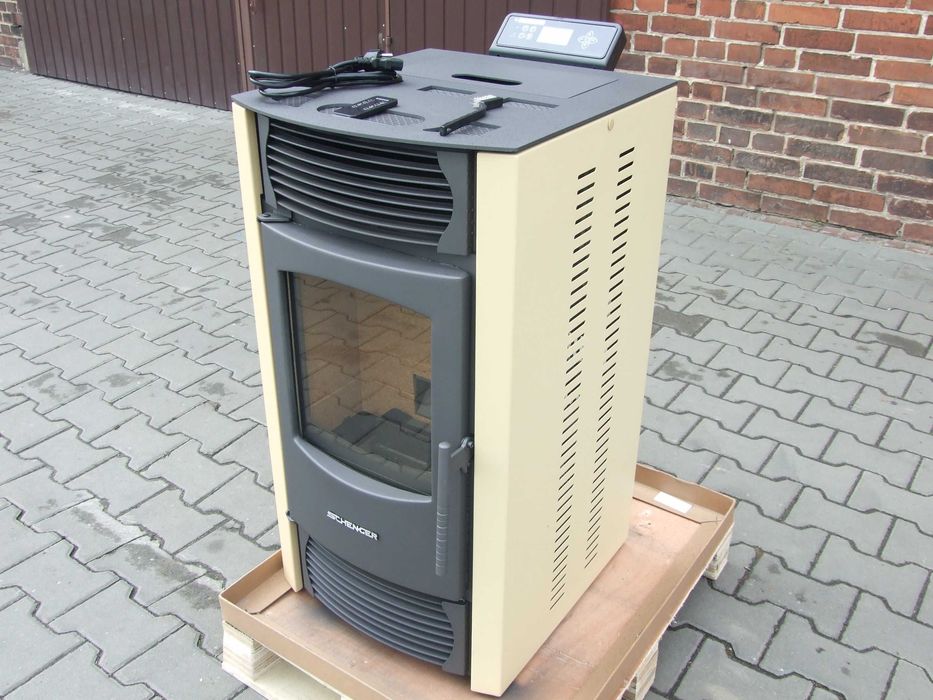 Piec piecyk kominek na pelet pellet 6,5 KW Schenger