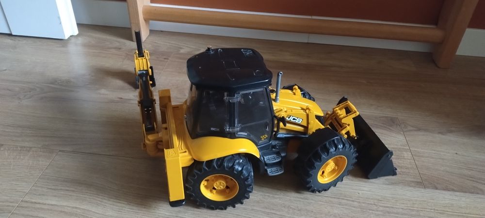 Koparko-ładowarka BRUDER JCB 5CX Eco BR-02454
