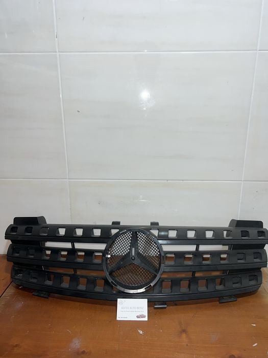 Grelha Frontal Mercedes Ml w164