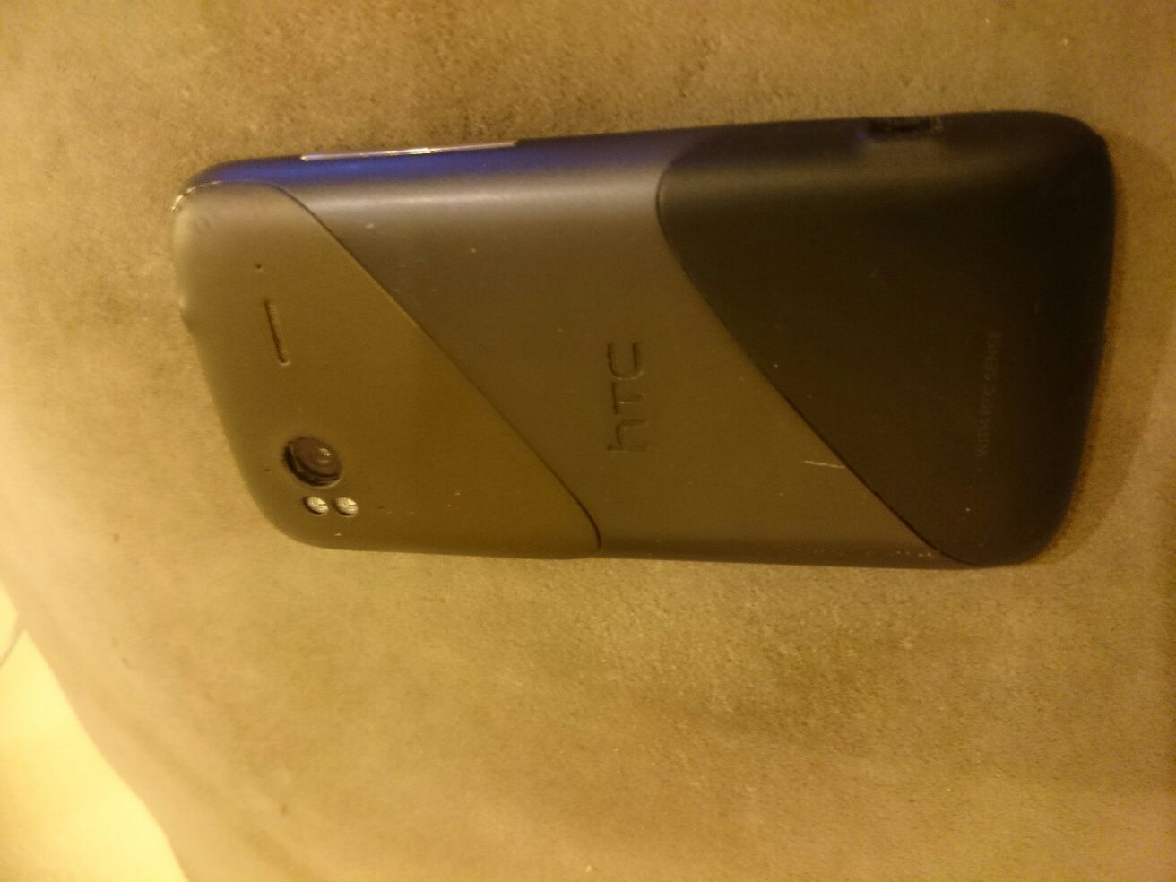 Продам HTC сенсация 710