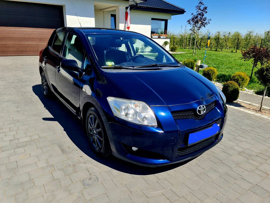 Toyota Auris 1.4d4d Salon Polska