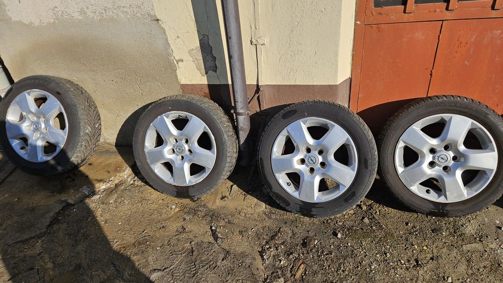 Koła felgi strukturalne 5x110 opony zimowe 205/55/16 opel astra h
