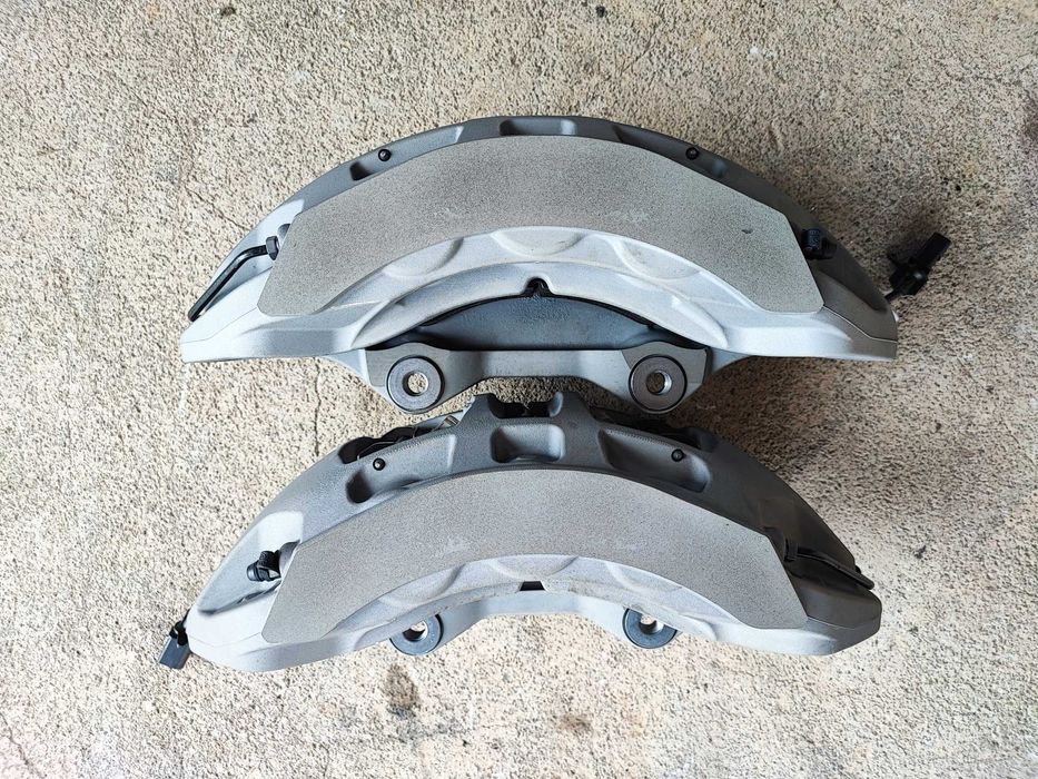 Pinças Brembo Audi E-tron 400mm - Novas!