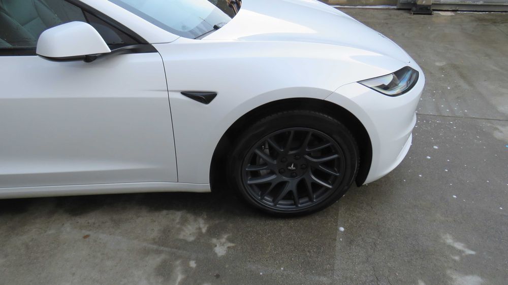 Tesla Model 3 2024 – Standard Range RWD – 24600 km – Nacional