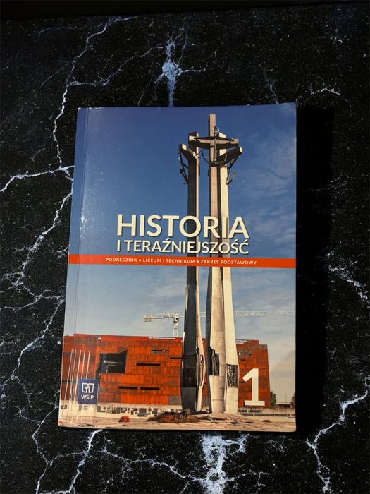 Historia i teraźniejszość 1 podręcznik zakres podstawowy