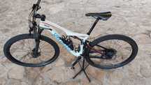 Bicicleta specialized BTT