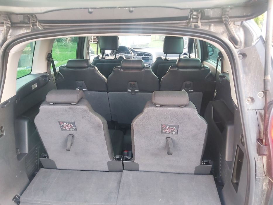 Peugeot 5008 2.0 HDI, 150 Km, 2011r.