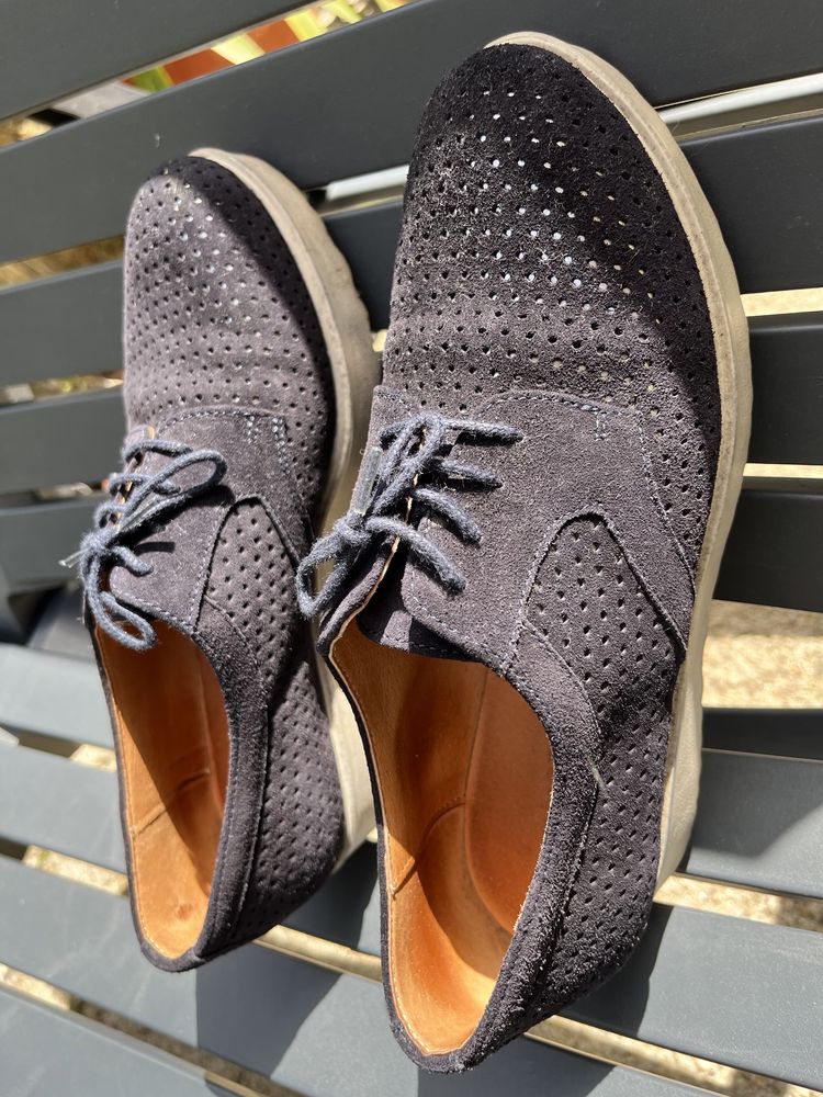 Sapatos casuais azuis marinho