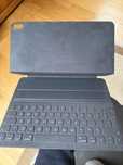 Etui klawiatura iPad Smart Keyboard Folio