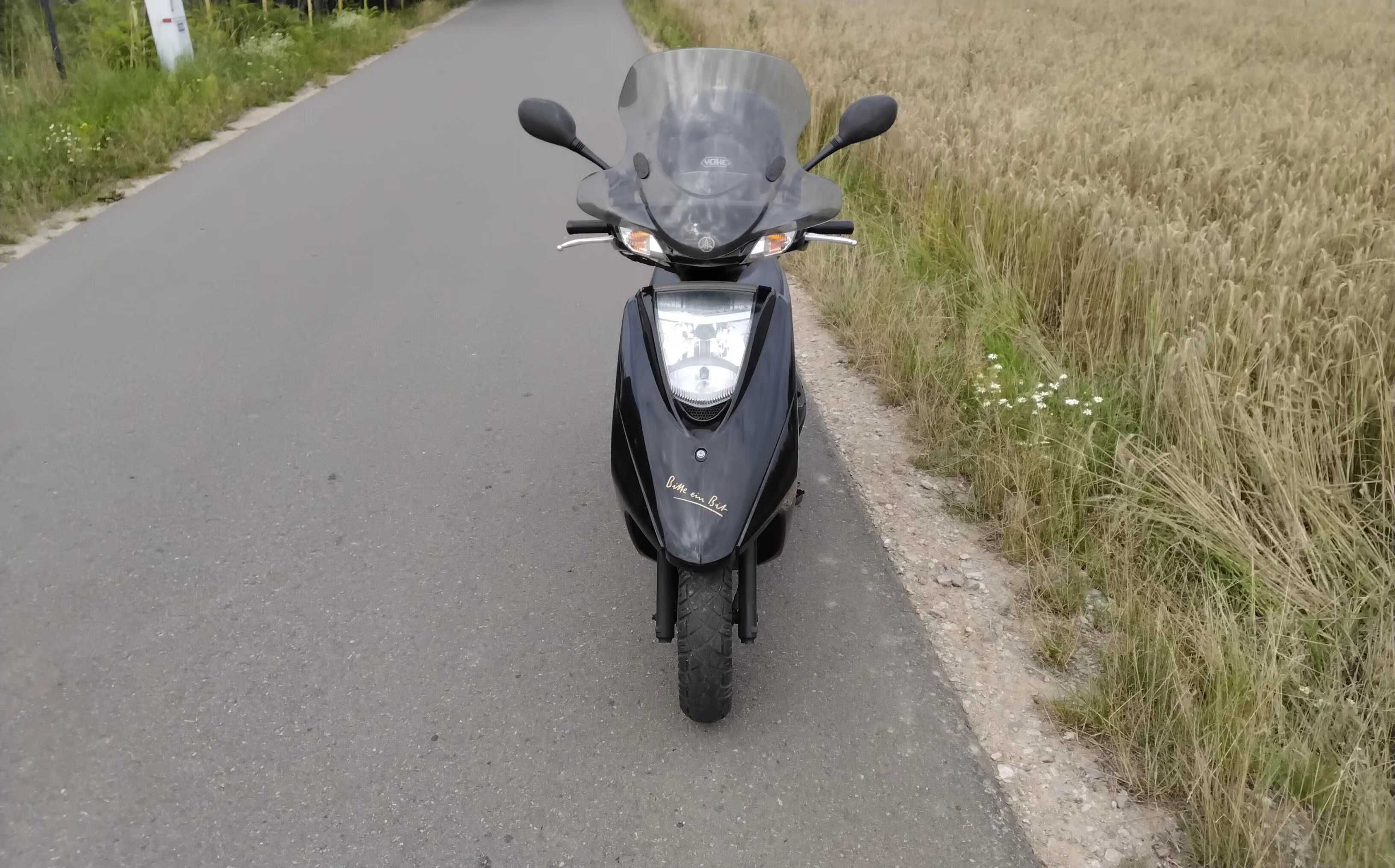 Skuter Yamaha Vity 125, kask, szyba i kufer w komplecie