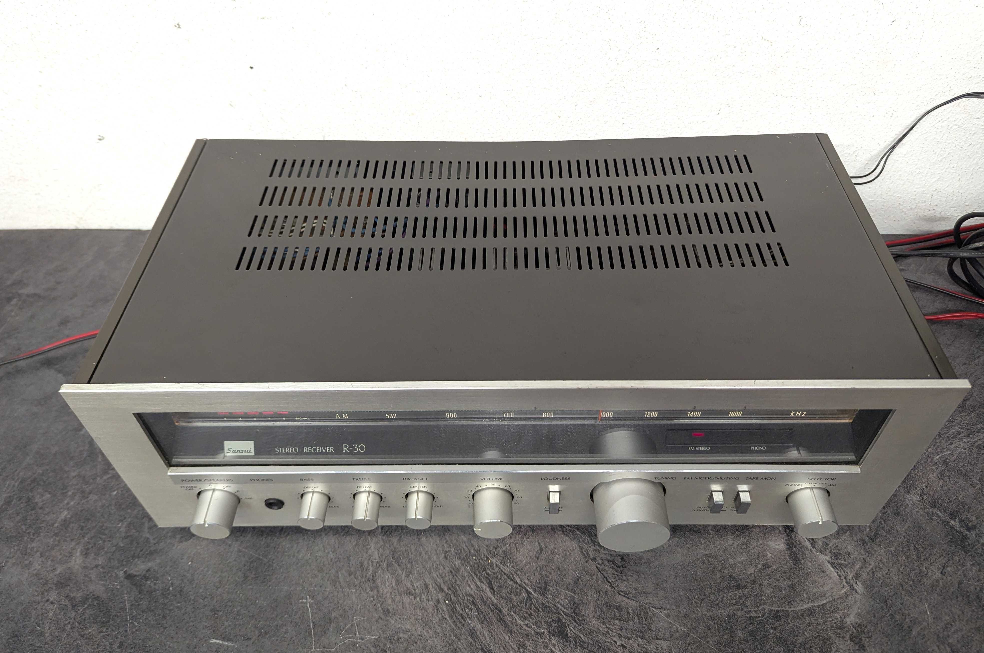 Ресивер Sansui R-30.