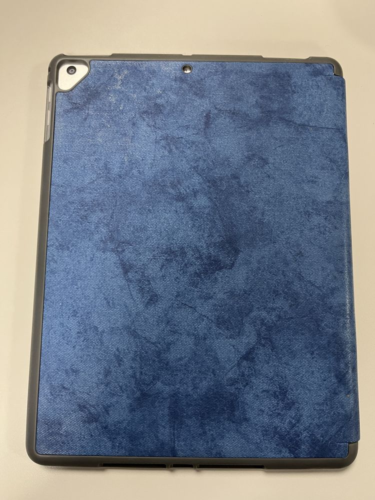 Apple iPad (6.ª geração) 32GB WiFi + Extras - Tudo como novo