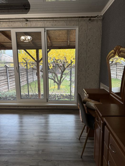 Передам в гарні руки власний будинок