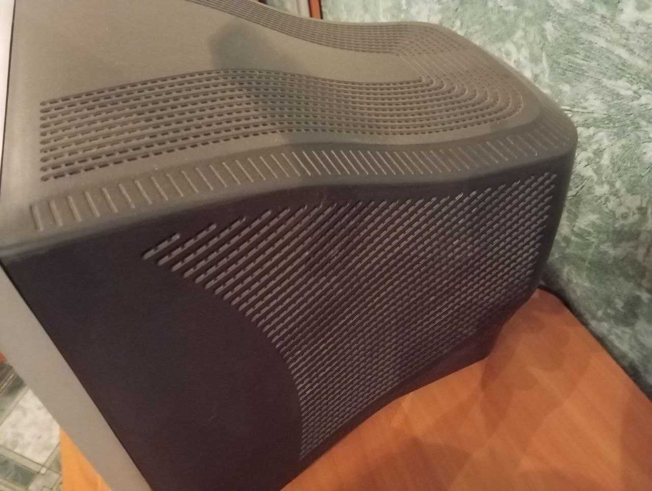 Монитор LG Flatron f720p