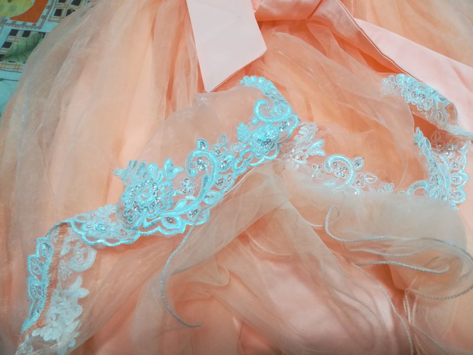 Vestido de renda