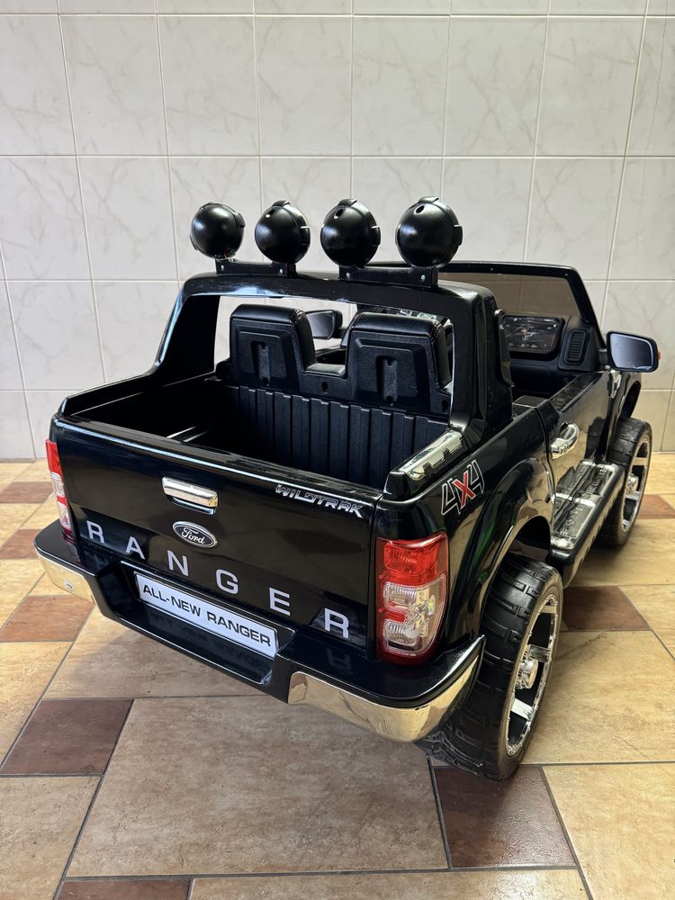 Samochod Ford Ranger na akumulator