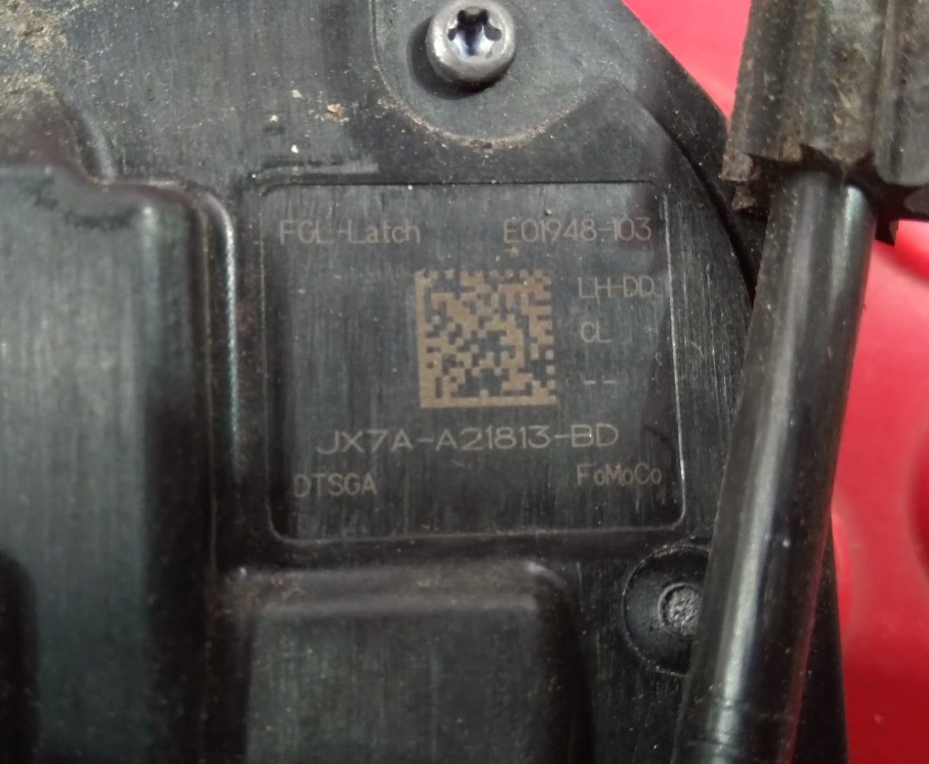 Fecho da Porta Frente Esquerdo - JX7A-A21813-BD [Ford Focus IV