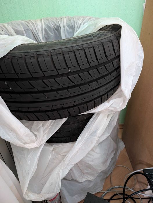 Шини RoadX RXMotion U11 235/45 R17 97W, Сезон: літня