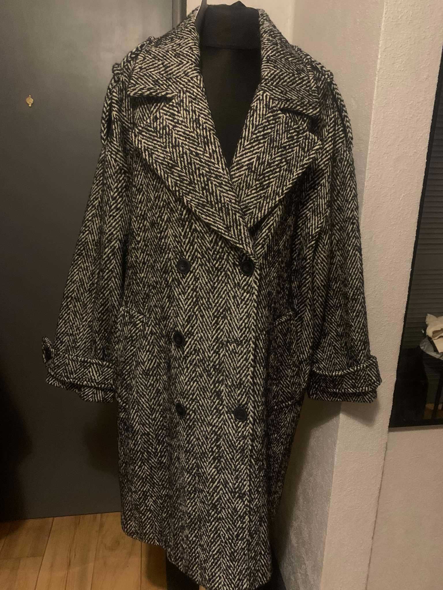 Bershka płaszcz trencz flausz jodełka z wełną oversize gruby duży