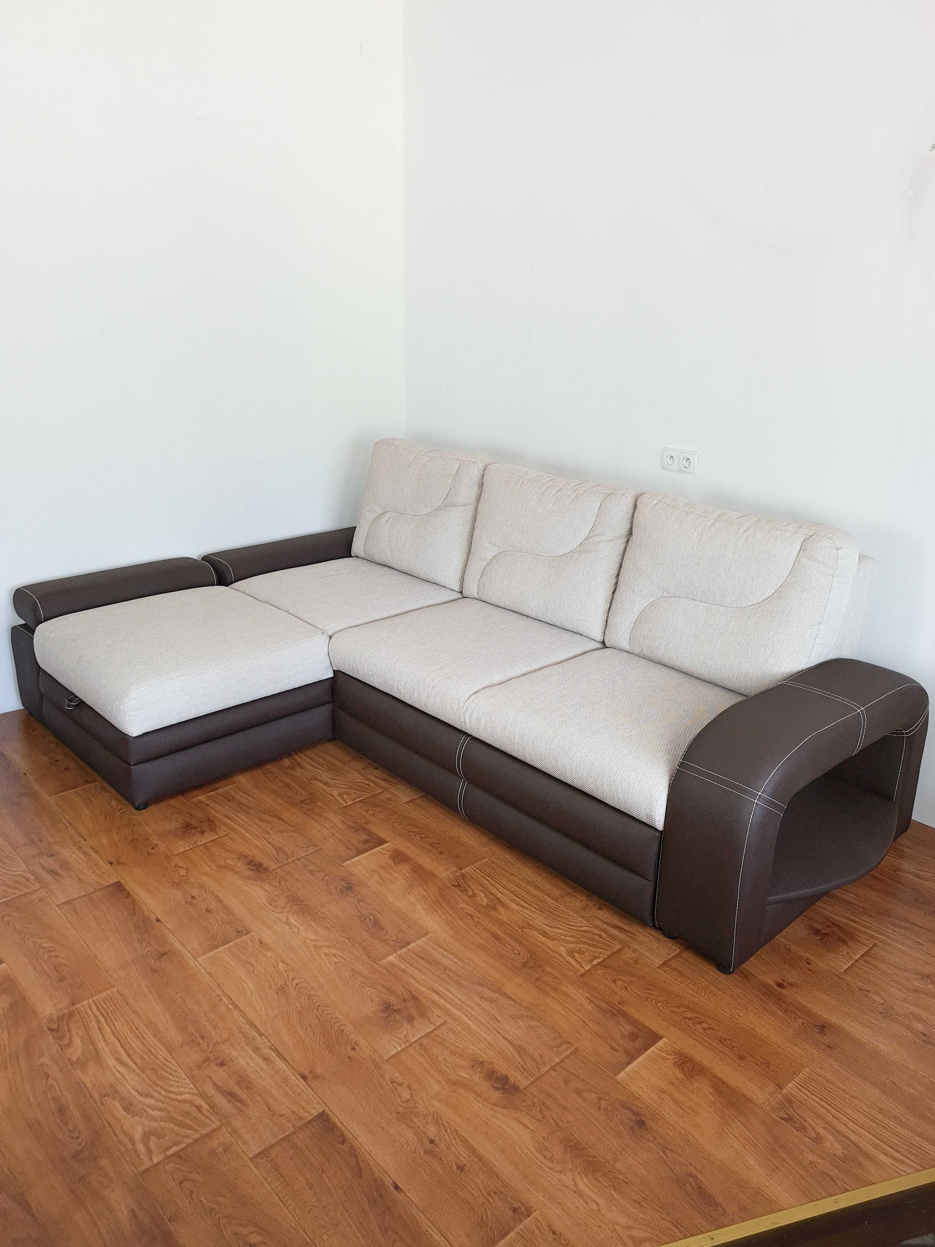 Narożnik z funkcją spania i pojemnikiem materiał + eko skóra - Nowy