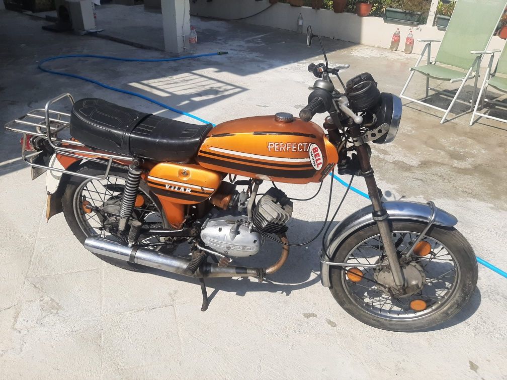 Casal 50cc mota antiga