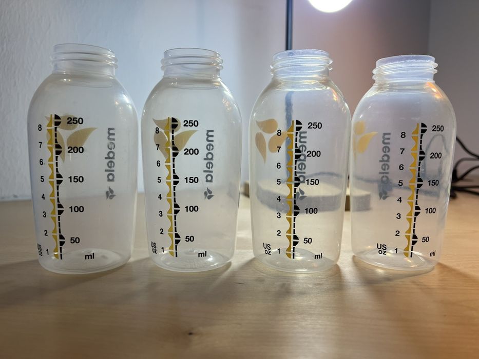 Бутылочки Medela 150 мл и 250 мл