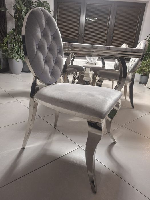 Komplet. Stół i krzesła glamour
