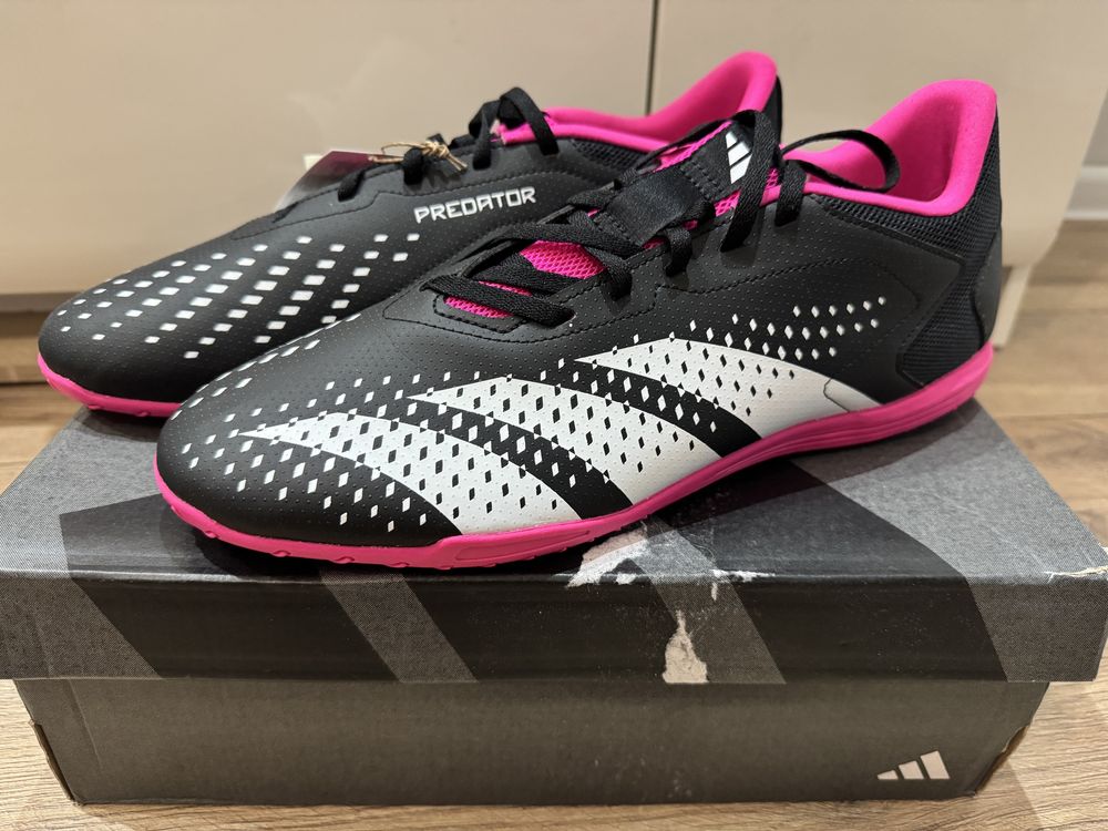 Adidas predator accuracy.4 halowki 47 1/3