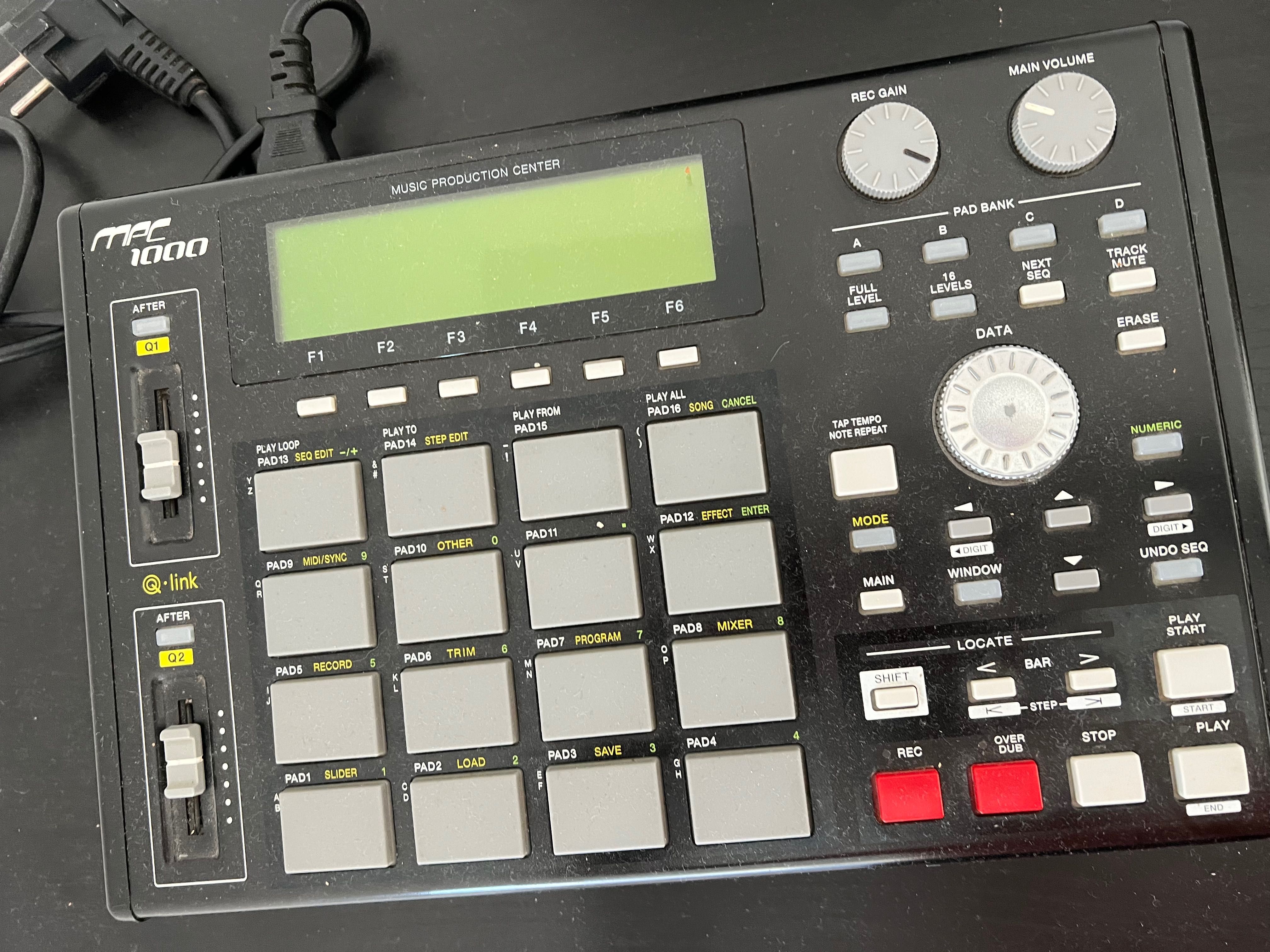 Mpc 1000 toda funcionando.